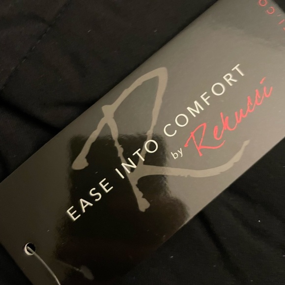 Plus Size Rekucci Black Capris - Picture 2 of 5